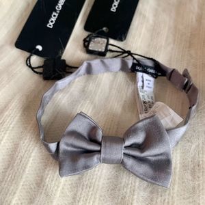 Dolce and Gabbana Classic Gray Bow Tie - New